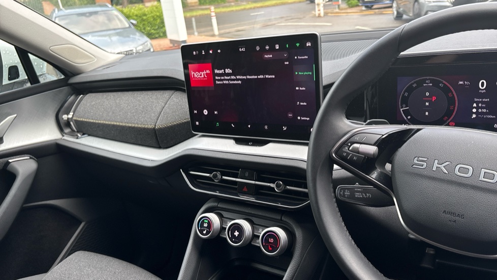 Skoda Kodiaq 2.0 TDI SE 5dr DSG [7 Seat] Diesel Estate - Image 14