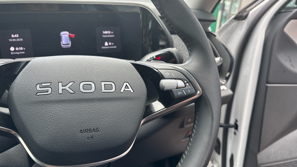 Skoda Kodiaq 2.0 TDI SE 5dr DSG [7 Seat] Diesel Estate - Image 18