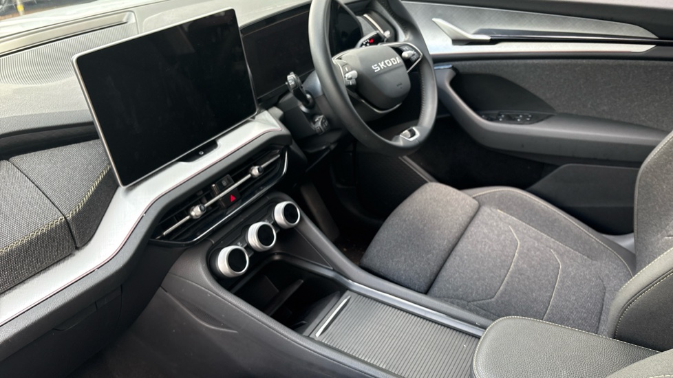 Skoda Kodiaq 2.0 TDI SE 5dr DSG [7 Seat] Diesel Estate - Image 57