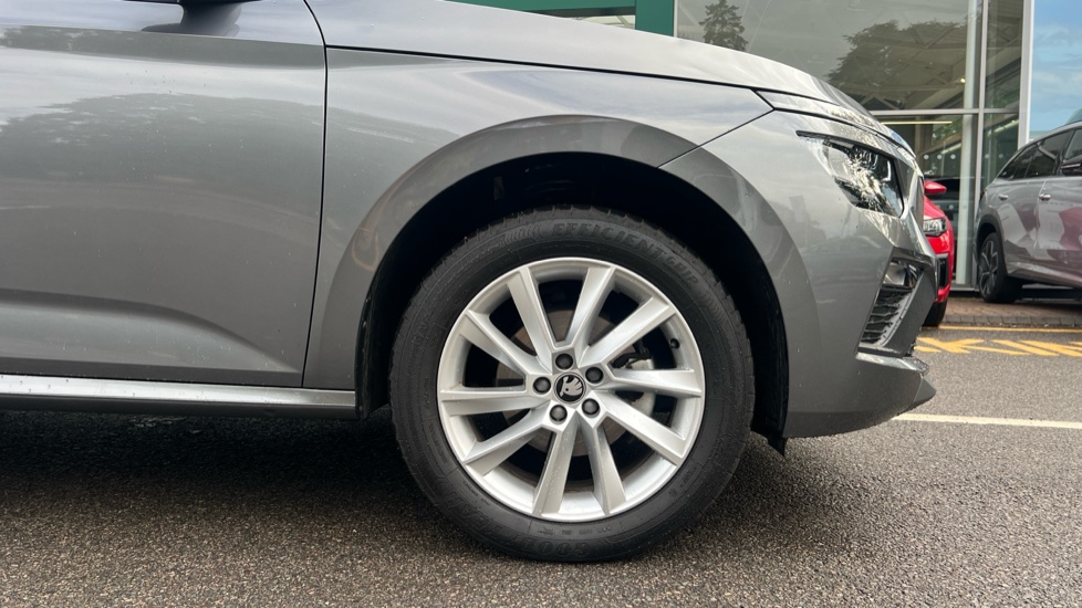 Skoda Kamiq 1.0 TSI SE Edition 5dr DSG Petrol Hatchback - Image 5