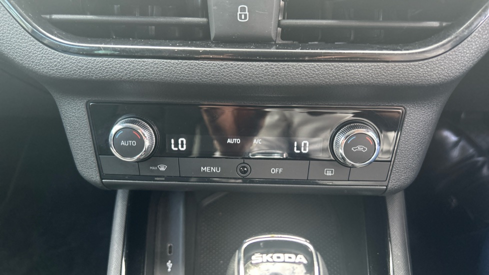 Skoda Kamiq 1.5 TSI SE L 5dr DSG Petrol Hatchback - Image 13
