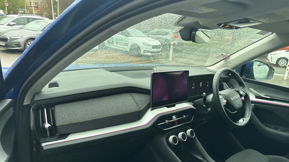 Skoda Kodiaq 1.5 TSI iV 204 SE 5dr DSG Estate - Image 2