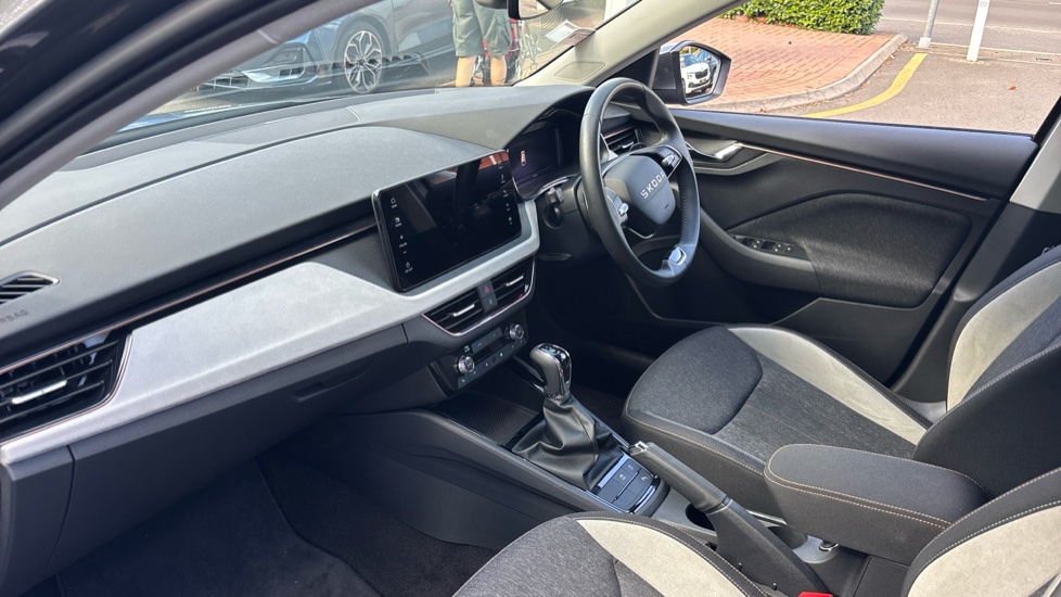 Skoda Scala 1.0 TSI 116 SE L Edition 5dr DSG Petrol Hatchback - Image 2