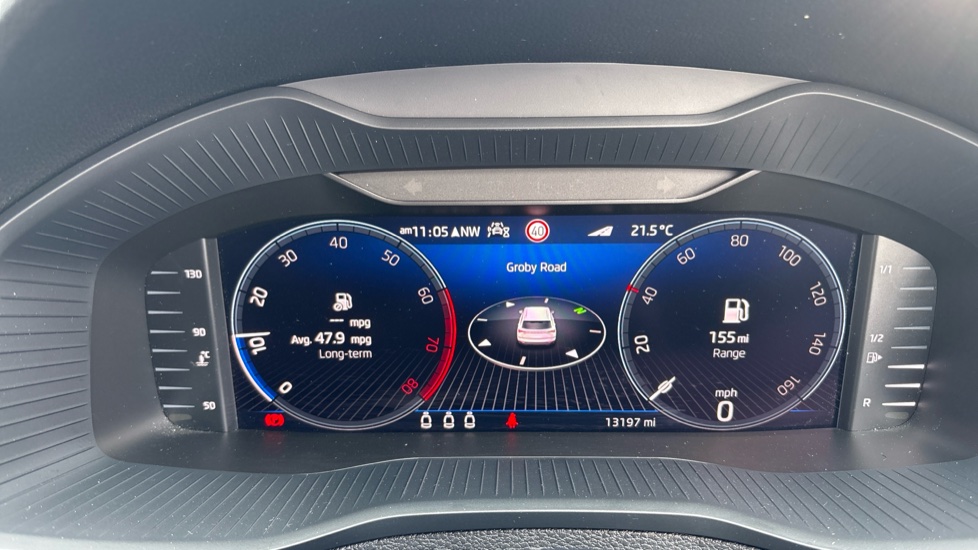 Skoda Karoq 1.5 TSI Sportline 5dr Petrol Estate - Image 11