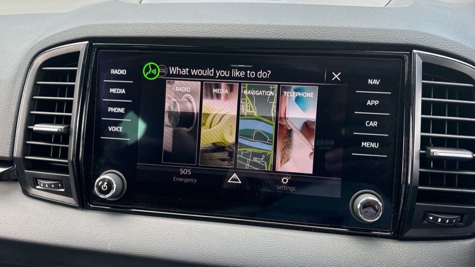 Skoda Karoq 1.5 TSI Sportline 5dr Petrol Estate - Image 29