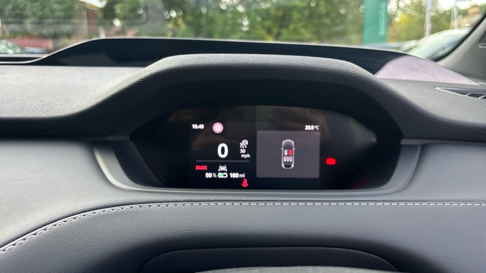 Skoda Enyaq 250kW vRS 84kWh 4x4 5dr Auto Electric - Image 11