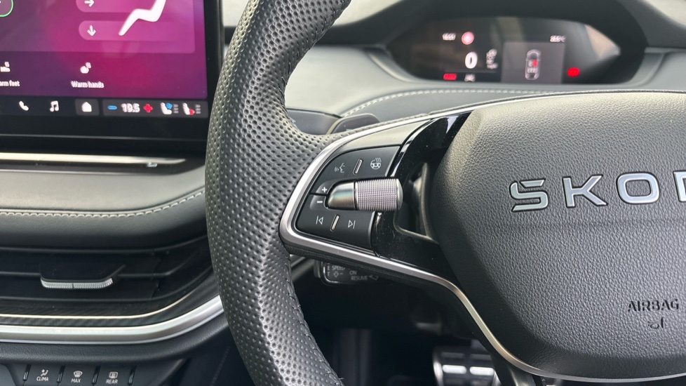 Skoda Enyaq 250kW vRS 84kWh 4x4 5dr Auto Electric - Image 17