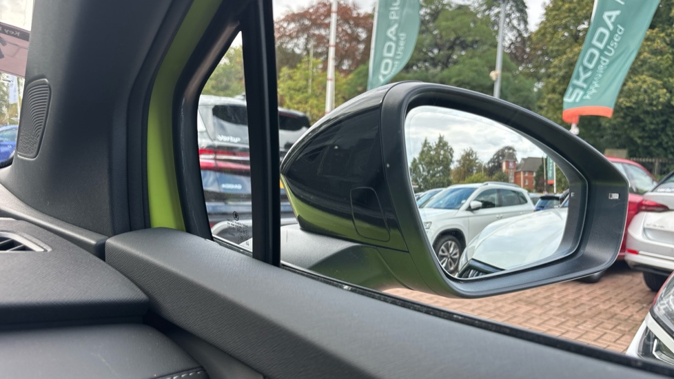 Skoda Enyaq 250kW vRS 84kWh 4x4 5dr Auto Electric - Image 23