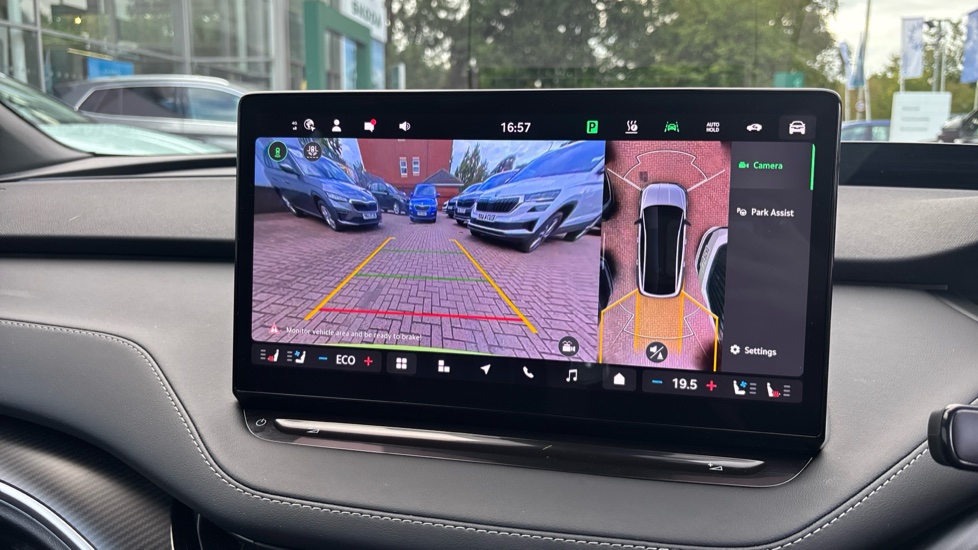 Skoda Enyaq 250kW vRS 84kWh 4x4 5dr Auto Electric - Image 44