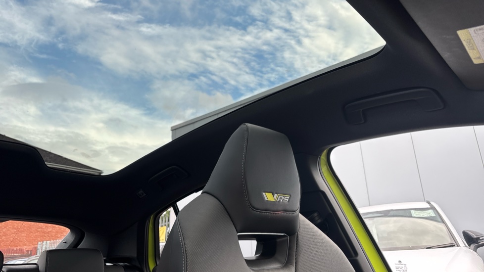 Skoda Enyaq 250kW vRS 84kWh 4x4 5dr Auto Electric - Image 45