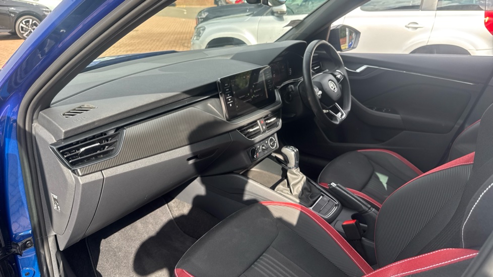 Skoda Kamiq 1.5 TSI Monte Carlo 5dr DSG Petrol Hatchback - Image 2