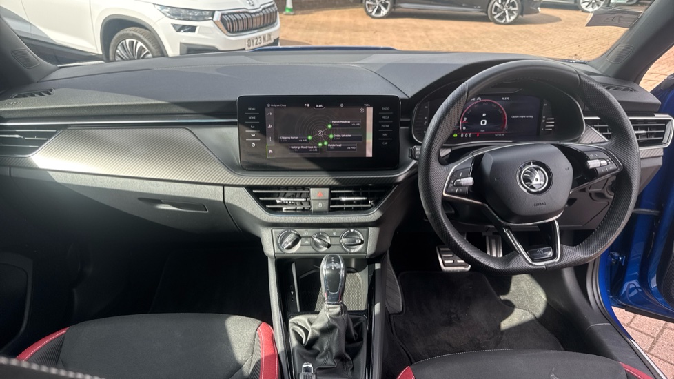 Skoda Kamiq 1.5 TSI Monte Carlo 5dr DSG Petrol Hatchback - Image 9