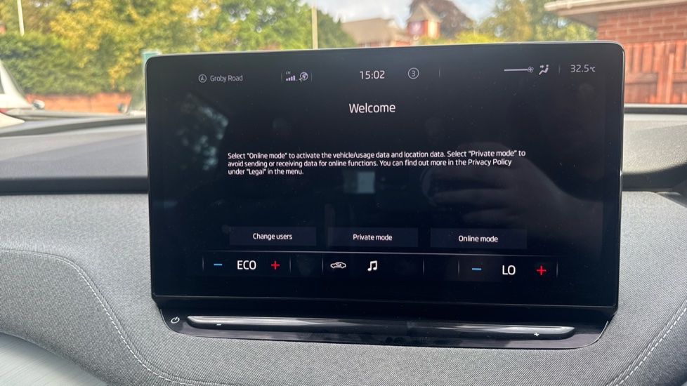 Skoda Enyaq 132kW 60 ecoSuite 62kWh 5dr Auto [120kW] Electric Estate - Image 22