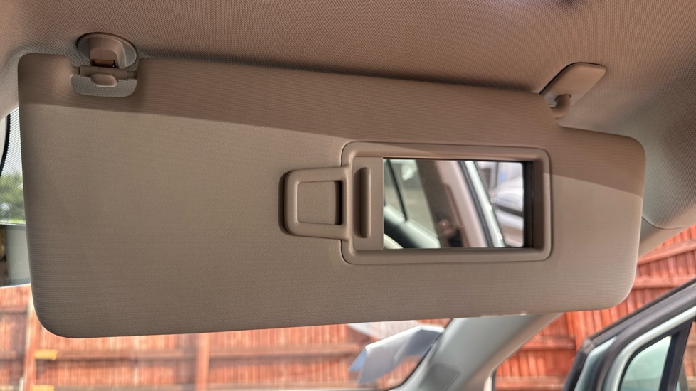 Skoda Enyaq 132kW 60 ecoSuite 62kWh 5dr Auto [120kW] Electric Estate - Image 45
