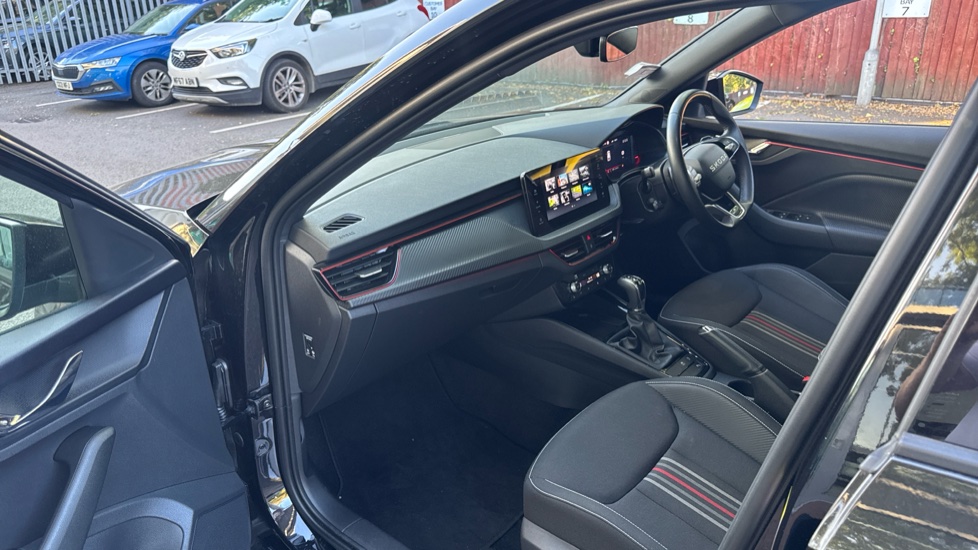 Skoda Kamiq 1.0 TSI Monte Carlo Edition 5dr DSG Petrol Hatchback - Image 2