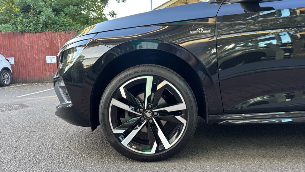 Skoda Kamiq 1.0 TSI Monte Carlo Edition 5dr DSG Petrol Hatchback - Image 5