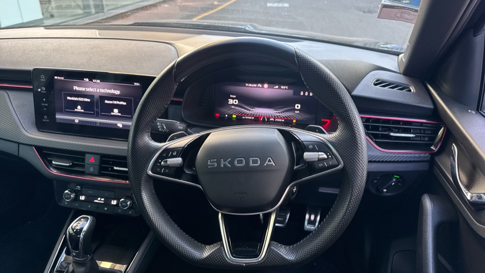 Skoda Kamiq 1.0 TSI Monte Carlo Edition 5dr DSG Petrol Hatchback - Image 10
