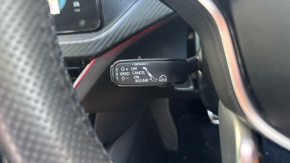 Skoda Kamiq 1.0 TSI Monte Carlo Edition 5dr DSG Petrol Hatchback - Image 37