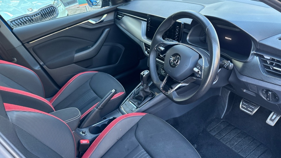 Skoda Kamiq 1.5 TSI Monte Carlo 5dr DSG Petrol Hatchback - Image 6