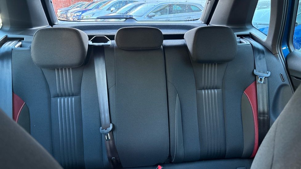 Skoda Kamiq 1.5 TSI Monte Carlo 5dr DSG Petrol Hatchback - Image 16