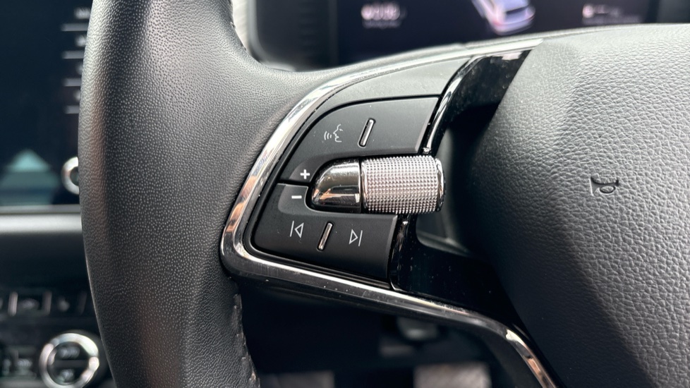 Skoda Kodiaq 1.5 TSI SE L Executive 5dr DSG [7 Seat] Petrol Estate - Image 17