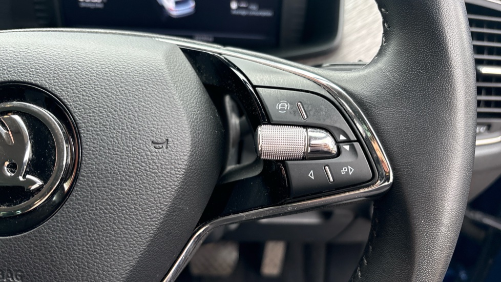 Skoda Kodiaq 1.5 TSI SE L Executive 5dr DSG [7 Seat] Petrol Estate - Image 18