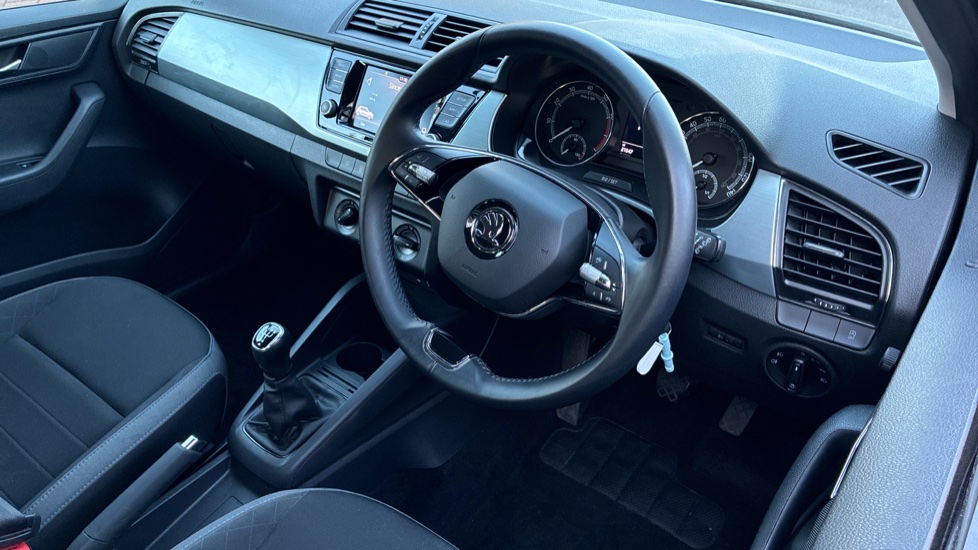 Skoda Fabia 1.0 TSI Colour Edition 5dr Petrol Hatchback - Image 2