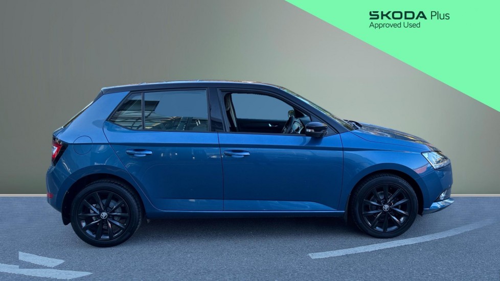 Skoda Fabia 1.0 TSI Colour Edition 5dr Petrol Hatchback - Image 4