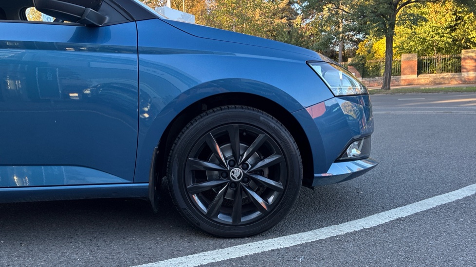 Skoda Fabia 1.0 TSI Colour Edition 5dr Petrol Hatchback - Image 5