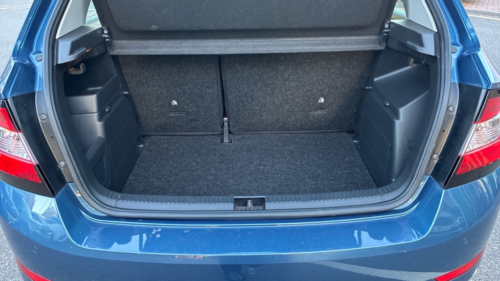 Skoda Fabia 1.0 TSI Colour Edition 5dr Petrol Hatchback - Image 20