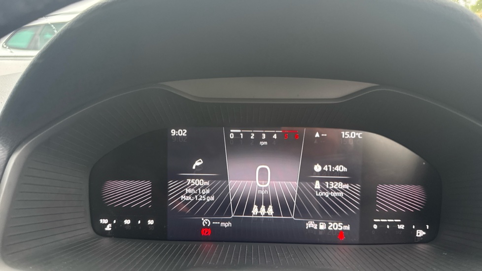 Skoda Karoq 2.0 TDI SE Drive 5dr Diesel Estate - Image 11
