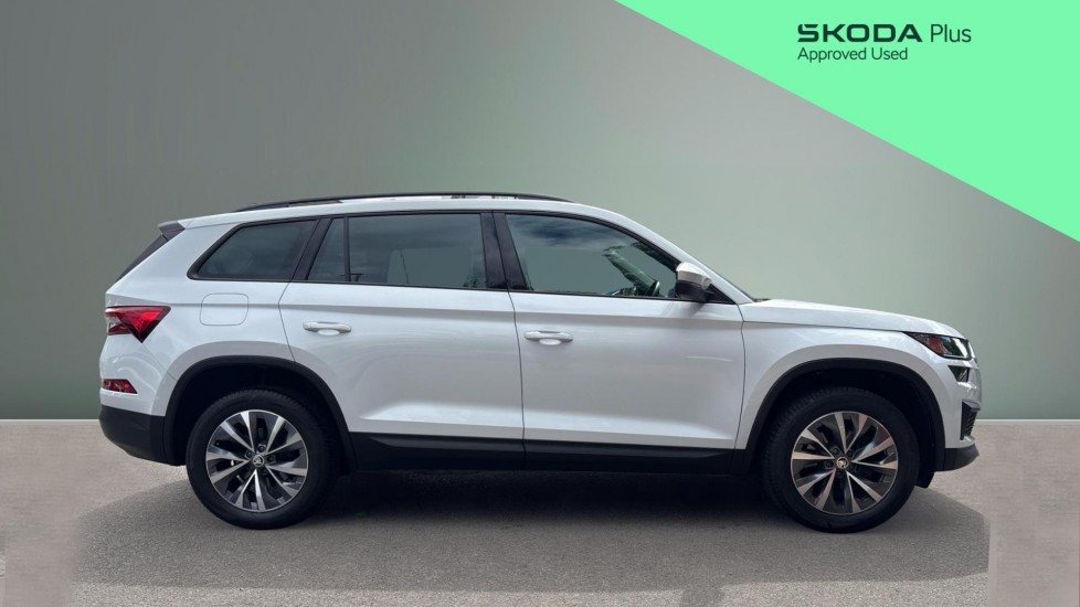 Skoda Kodiaq 1.5 TSI SE Drive 5dr DSG [7 Seat] Petrol Estate - Image 4