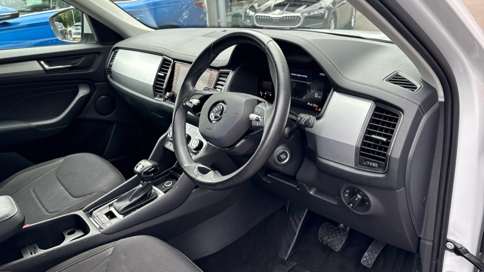Skoda Kodiaq 1.5 TSI SE Drive 5dr DSG [7 Seat] Petrol Estate - Image 6