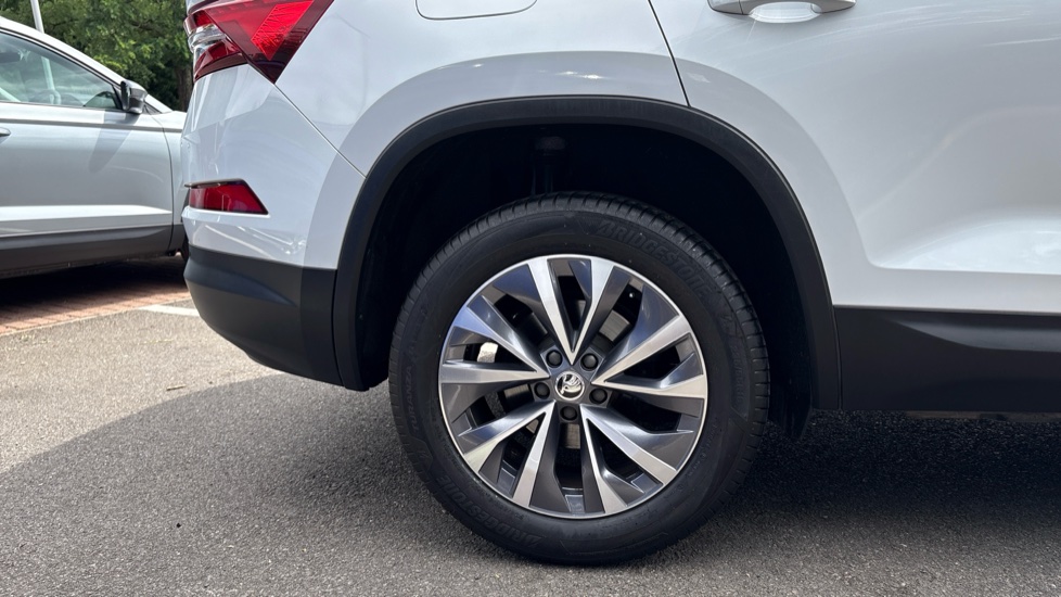 Skoda Kodiaq 1.5 TSI SE Drive 5dr DSG [7 Seat] Petrol Estate - Image 22