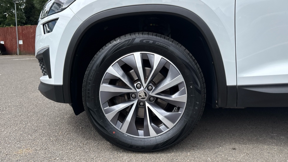 Skoda Kodiaq 1.5 TSI SE Drive 5dr DSG [7 Seat] Petrol Estate - Image 24