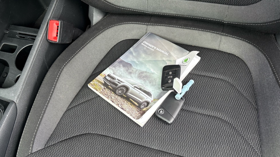 Skoda Kodiaq 1.5 TSI SE Drive 5dr DSG [7 Seat] Petrol Estate - Image 25