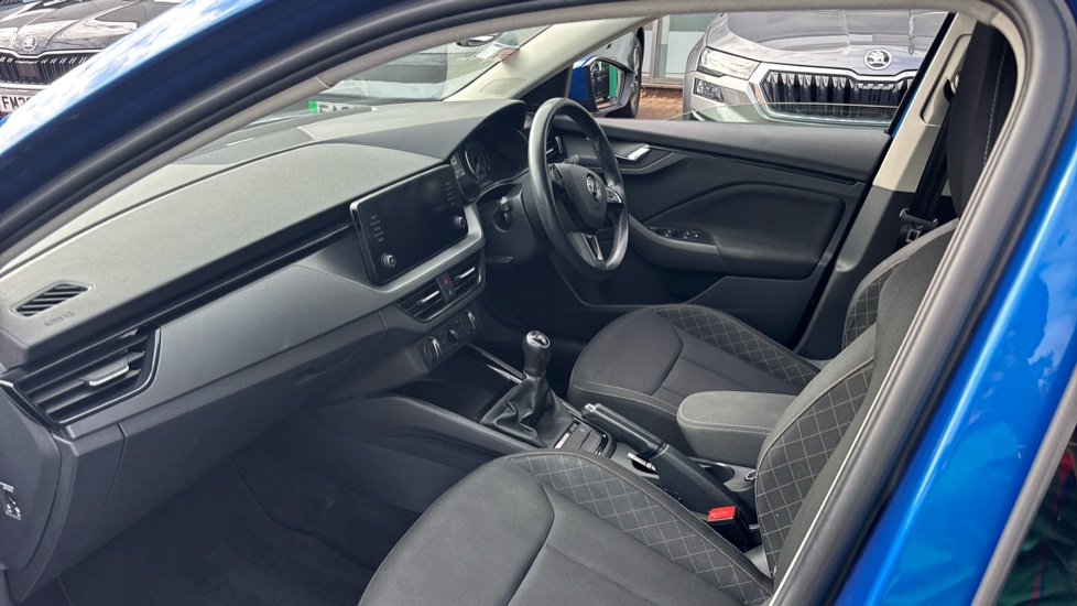 Skoda Scala 1.0 TSI 95 SE 5dr Petrol Hatchback - Image 2