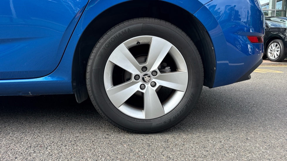 Skoda Scala 1.0 TSI 95 SE 5dr Petrol Hatchback - Image 5