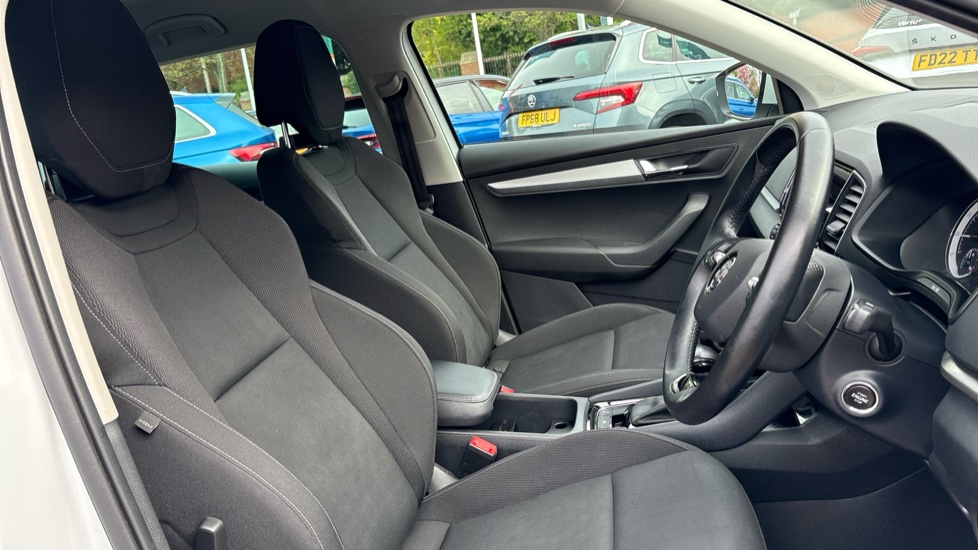 Skoda Karoq 1.5 TSI SE Drive 5dr DSG Petrol Estate - Image 15