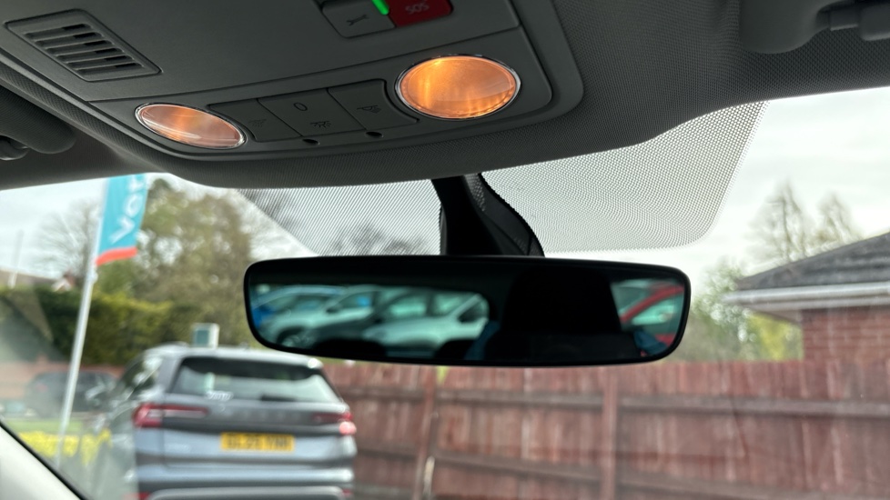 Skoda Karoq 1.5 TSI SE Drive 5dr DSG Petrol Estate - Image 30