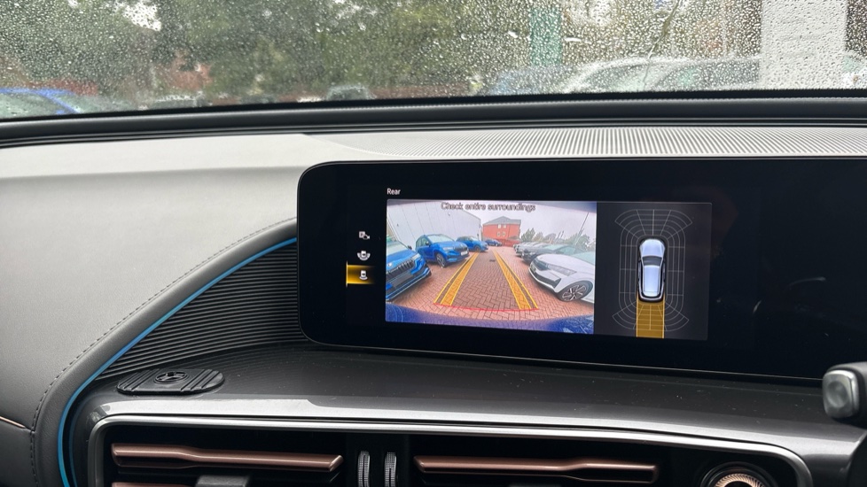Mercedes-Benz EQC 400 300kW AMG Line Edition 80kWh 5dr Auto Electric Estate - Image 34