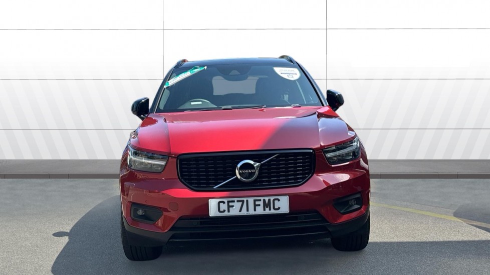 Volvo XC40 1.5 T3 [163] R DESIGN 5dr Geartronic Petrol Estate - Image 3