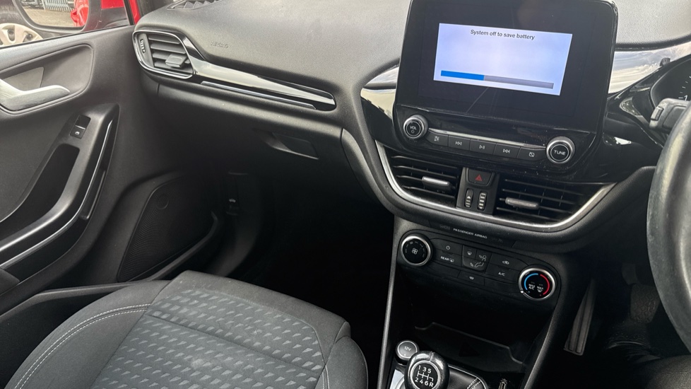Ford Fiesta 1.0 EcoBoost Zetec 3dr Petrol Hatchback - Image 14