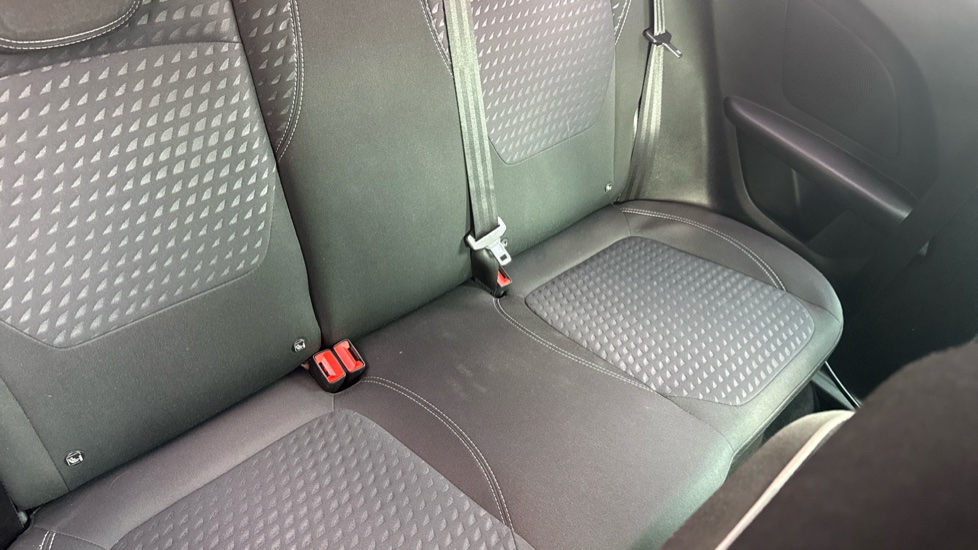 Ford Fiesta 1.0 EcoBoost Zetec 3dr Petrol Hatchback - Image 16