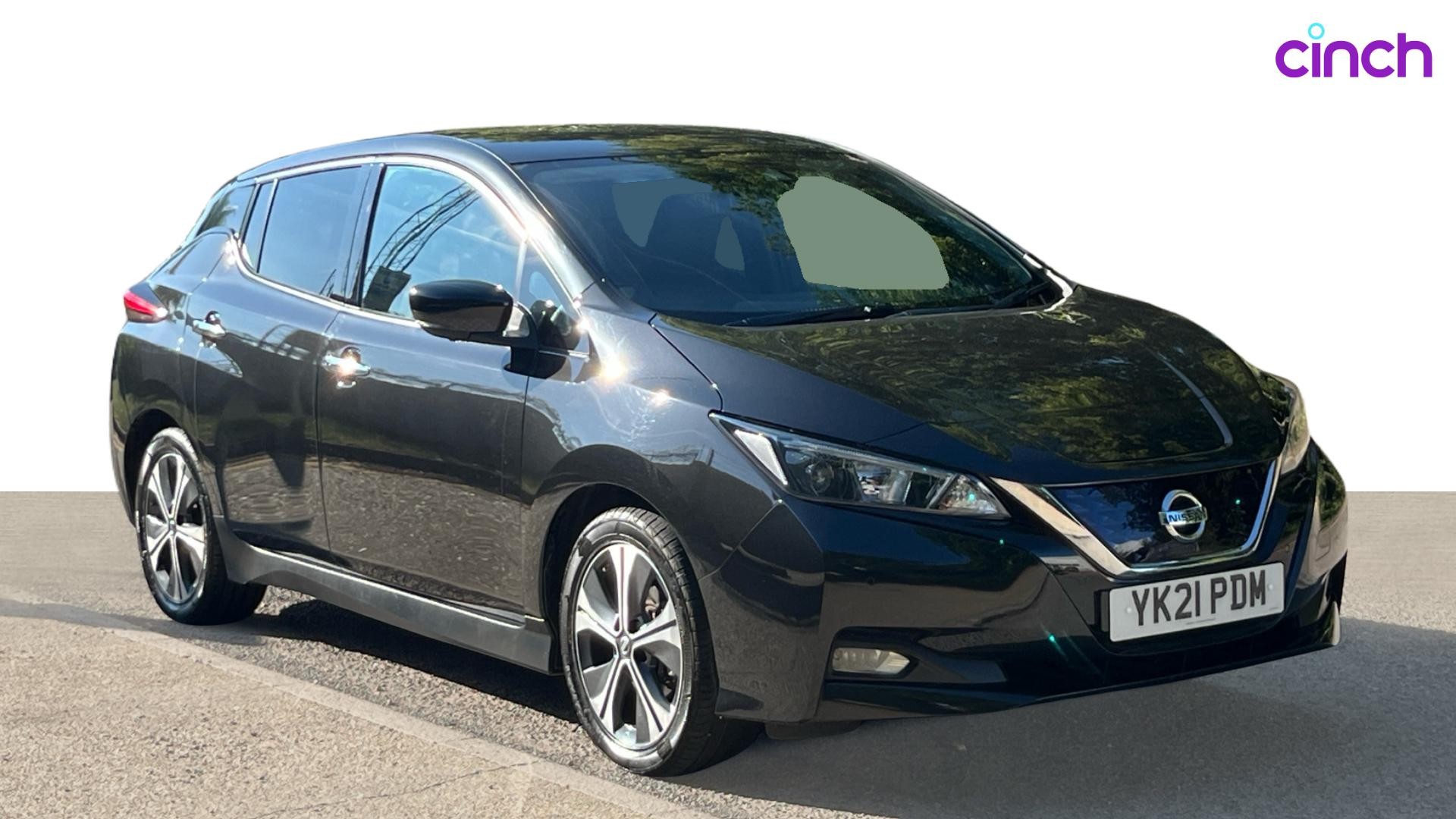 Nissan Leaf listing photo