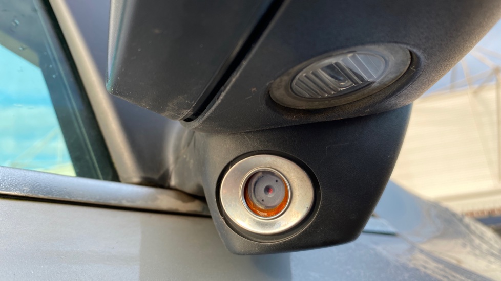 Volvo XC60 Silver Manual Auction | DealerPX