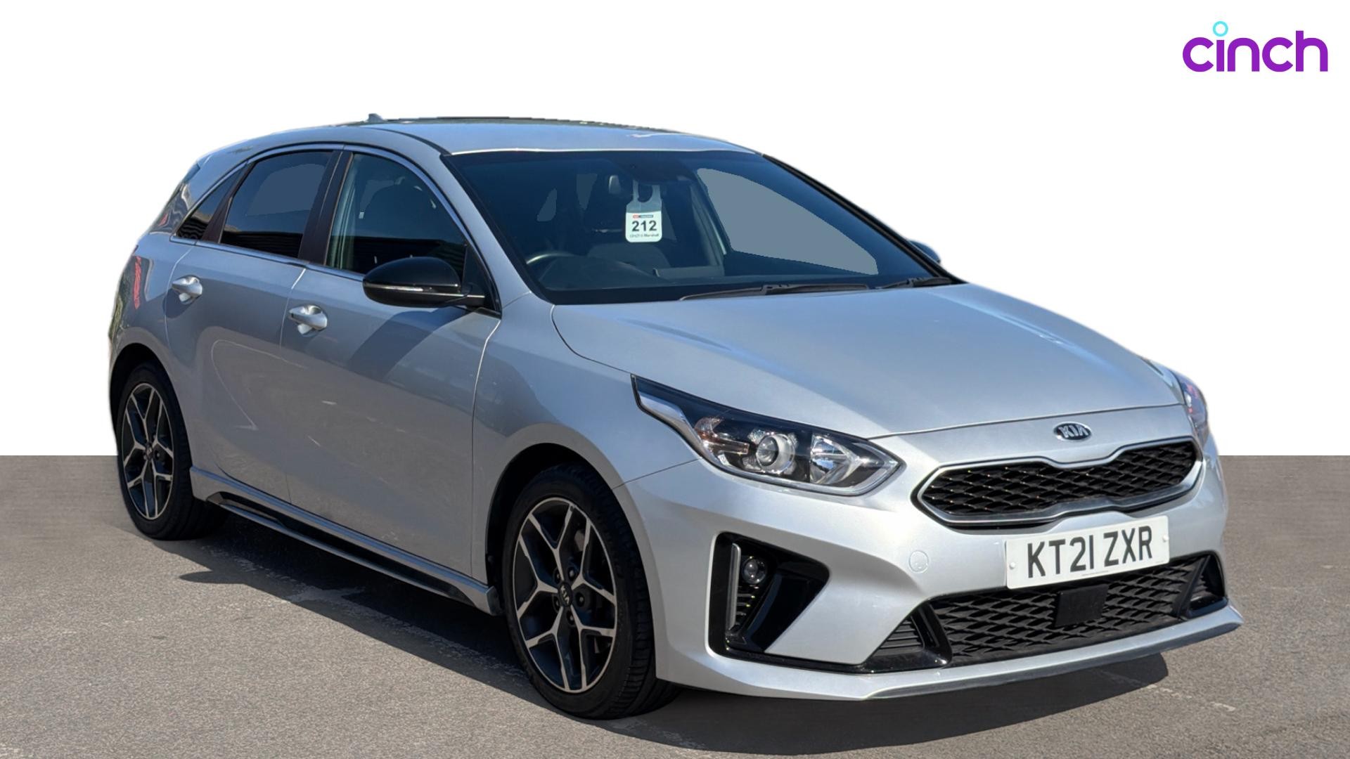 Kia Ceed listing photo
