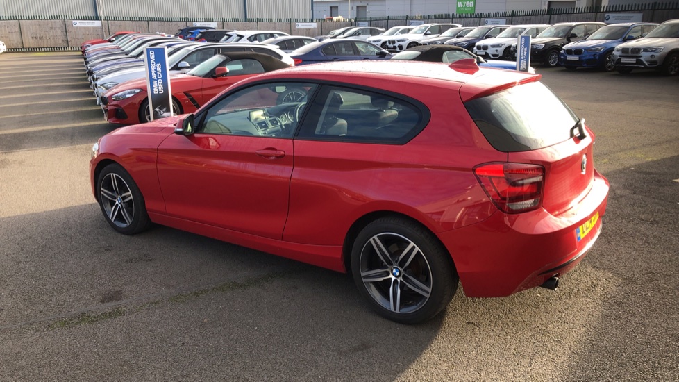 BMW 1 Series Red Automatic Auction | DealerPX