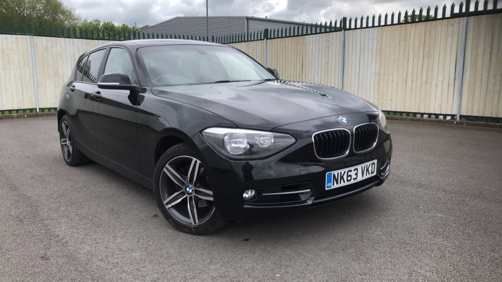 BMW 1 Series Black Manual Auction | DealerPX