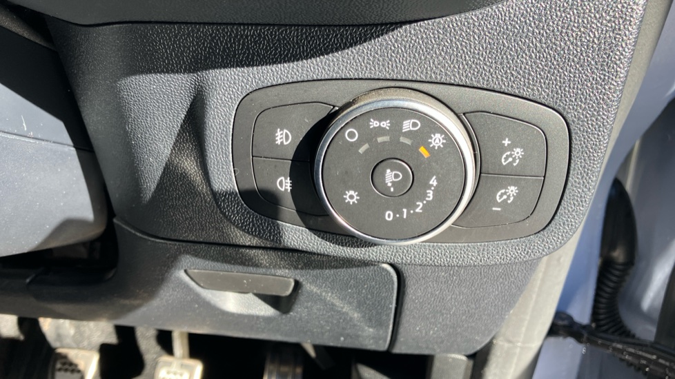 Ford Fiesta 1.0 EcoBoost 95 ST-Line Edition 5dr Petrol Hatchback - Image 31